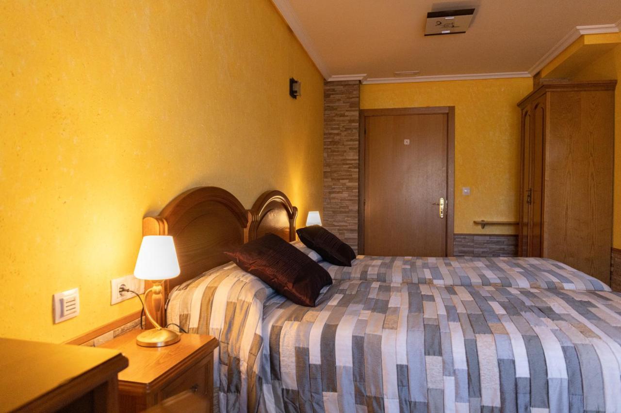 Legaire Etxea Guest House Ibarguren Bagian luar foto