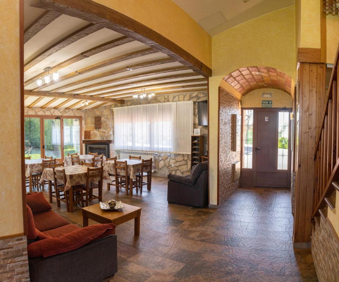 Legaire Etxea Guest House Ibarguren Bagian luar foto